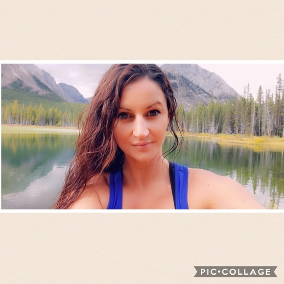 Meet your Posher, Chantelle - Picture 1 of 1